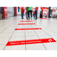 Bande Signalétique Vinyle 15x100 - Merci de Respecter Distances Barrières + Pas - Texte Rouge Fond Blanc - Antidérapante Réf.494032_3