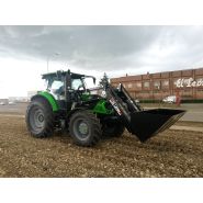 Chargeur frontal compatible avec des marques comme John Deere, Fendt ou New Holland