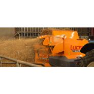 Équipement agricole Lucas G pour paillage des bâtiments avicoles