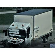 Borne de défense DEFENDOR - 50 AUTO - Citinnov, robuste et certifiée contre les véhicules béliers_3