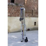 Échelle sécurisé Tubesca avec marches antidérapantes et verrouillage automatique