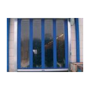 Système de porte à effacement vertical pour usage industriel intensif