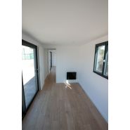 Container maritime aménagé - Bureau moderne et fonctionnel - Cargo Office Bluetainer_3