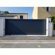 Portail coulissant - Plein, Semi-ajouré, Ajouré, Satiné ou Texturé, avec ou sans Serrure - Label QUALICOAT/QUALIMARINE_3