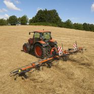 Te6576CD-Te8590CD - Faneuses semi-portées Kubota Europe - Largeur de travail 7,60 à 9 m avec chariot de transport intégré_3