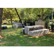 Table kube UM372M - béton préfabriqué gris granite aspect lisse_3