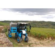 Tracteur enjambeur à 4 roues motrices pour travail agricole précis