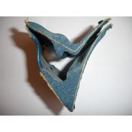 Filtre en carton kraft rigide adapté aux peintures à solvants et hydro