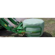 Outil de manutention de balles avec pinces ajustables et pression uniforme