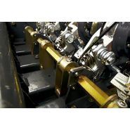 Presse à balle carré KUHN LSB 1270 Omnicut 23 - largeur de balle 120 cm - système de coupe à 23 couteaux_3