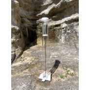 Borne de distribution de gel hydroalcoolique - la ferme 3d - avec le simple appui du pied sur la pédale une dose de gel de 2 ml est distribuée_3