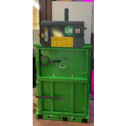 Presse à balles moyenne V8 pour l'industrie - Compactage puissant pour flux réguliers de déchets._3