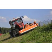 Broyeur polyvalent pour prairies et zones de montagne