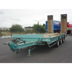 Remorque porte-engins CASTERA 6412 - 31,5T PTC - 3 essieux - Suspension mécanique - Plateau basculant avec rampes hydrauliques
