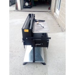 Tourne broche gaz méchoui maxi 40 kg, avec bac de récupération des jus inox