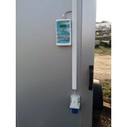 Petite remorque frigorifique Humbaur 3m3 - parois isothermes - groupe frigo 220V - 2m x 1m x 1,5m