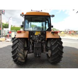 Tracteur agricole Renault Celtis 446 RC - 90 ch - 2004