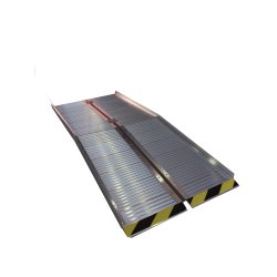 Rampe pliable en aluminium - 153cm x 74cm - Capacité 250kg - Modèle RDP40102