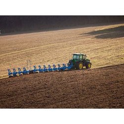 EuroTitan - Charrue agricole Lemken - 9 à 12 corps - Puissance tracteur 132 kW