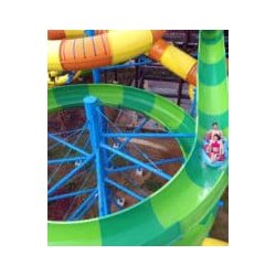 Toboggan ouvert à bouée - large choix de couleurs pour les glissières
