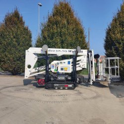 Nacelle araignée sur chenille légère et compacte avec une hauteur maximale de travail de 14,50 m - SPIDER 15.70