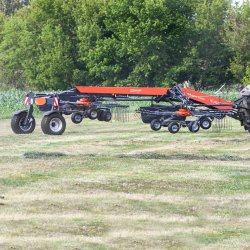 Ra2070 vario - andaineur à andainage latéral - kubota - 6,65 à 7,85 m
