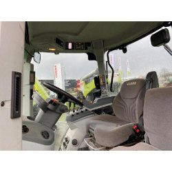 Tracteur agricole Claas Axion 800 CIS - 205 ch - Confort, Puissance et Performance