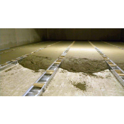 Caniveaux et caillebotis de ventilation - Lecitech avec pattes de scellement et pièces de raccordement