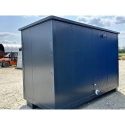 Conteneur sanitaire - 3 cabines indépendantes : toilettes, urinoir, chauffe-eau, douche