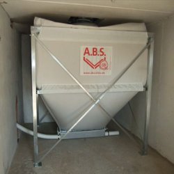 Silo à fond en biais pour granulés de bois - Flexilo en auge - ABS - Alternative économique et fiable