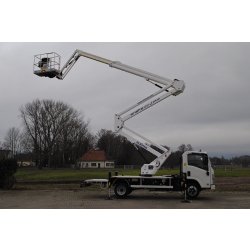 Snake 2111 j plus sue isuzu camion nacelle - oil & steel france - 20.6m