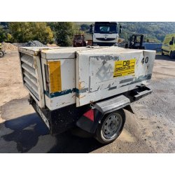 Atlas copco XAS66 Compresseur de chantier 4000L/min sur remorque