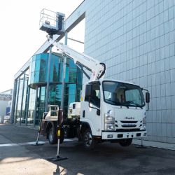 Nacelle sur Camion SCORPION 2014  Alpes   disponible en achat neuf et en location de courte à longue durée