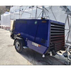 Compresseur mobile de chantier KAESER M125A1 11500l/mn