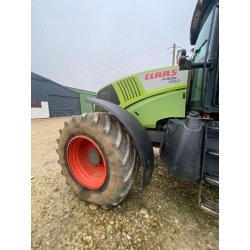 Tracteur Claas AXION 820 - 190 ch - 2008 - 4 roues motrices - semi-powershift