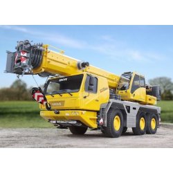 Grue automotrice GMK3060 - Manitowoc Cranes - 50 t de charge maximale - Flèche MEGAFORM à six sections