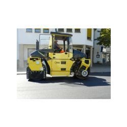 Bw 174 acp-4f rouleau tandem vibrant à pivot - bomag - poids 8800 kg.