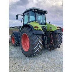 Tracteur agricole Claas AXION 820 - 220 CH - faible heures - 2008
