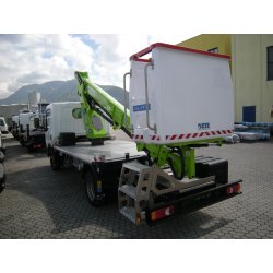 Camion nacelle B-Lift 17 E - CTE - 16,6 m - Bras télescopique à 3 éléments et rotation 400°