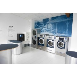 Laverie automatique intérieure en libre service