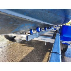Remorque bateau triple essieux 3x1600 kgs - PTAC 3,5t - Sun Way TBT16 - Coques jusqu'à 8,55m