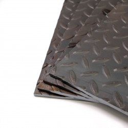 Plaque de roulage S235JR - acier brut antidérapant - résistant aux chocs et carrossable