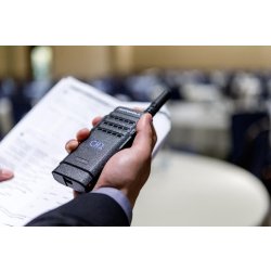 Portatif radio DMR Motorola SL1600 - ultra-mince, robuste, 99 canaux, IP54
