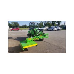 Broyeur frontal  mb900 pour les paysagistes, communes, agriculteurs et le secteur privé