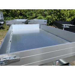 Remorque Tri-benne SARIS - 306 x 170 - PTAC : 3500 kg - 2 Essieux - Freinée - Pompe Electrique - K3 306 170 3500 2 E