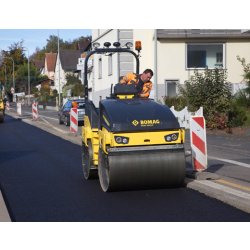 Rouleau vibrant autoporté 1400 mm - Bomag BW138AD5 - 4t2