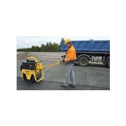 Bw 71 E-2 Rouleau monocylindre lourd - Bomag - Poids 488 kg - Niveau d'émissions Stage V