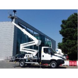 Snake 2010 h plus sur iveco camion nacelle - oil & steel france - 20m