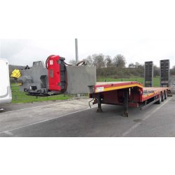 Remorque porte-engins Maxtrailer - référence 6400 - semi-remorque 3 essieux - 48T PTC - suspension pneumatique