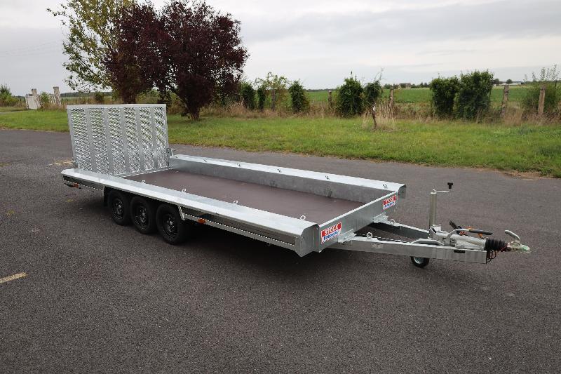 TM 4m80 x 1m80 porte engin 3 x essieux 1500 kg_4